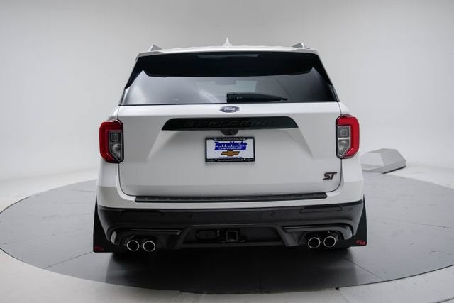2020 Ford Explorer — detail view