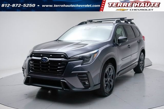 2024 Subaru Ascent Onyx Edition 7-Passenger in Gray — front three-quarter view