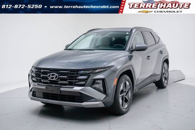 2025 Hyundai Tucson SEL in Gray — front three-quarter view