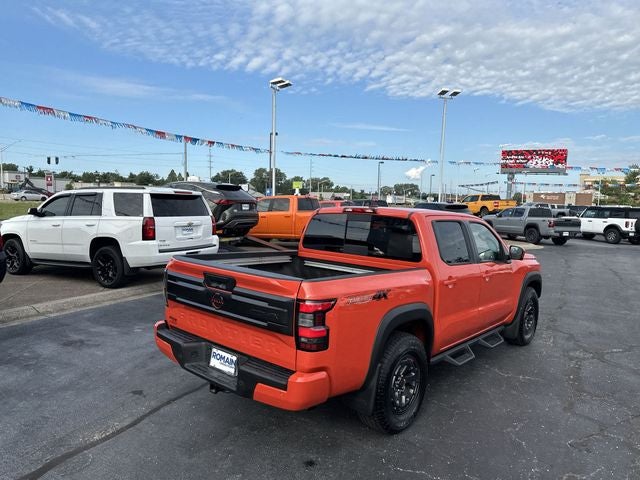 2025 Nissan Frontier — detail view