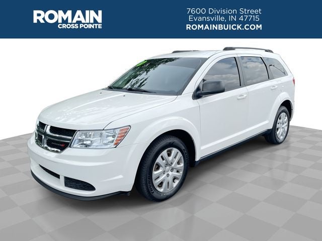 2018 Dodge Journey SE in Vice White — front three-quarter view