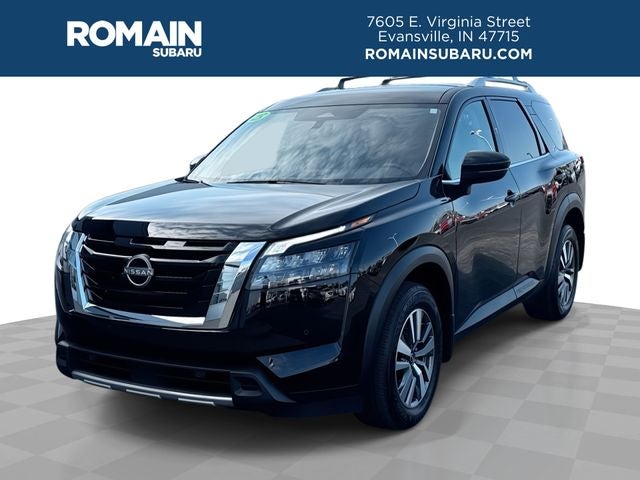 2025 Nissan Pathfinder SL in Super Black — front three-quarter view