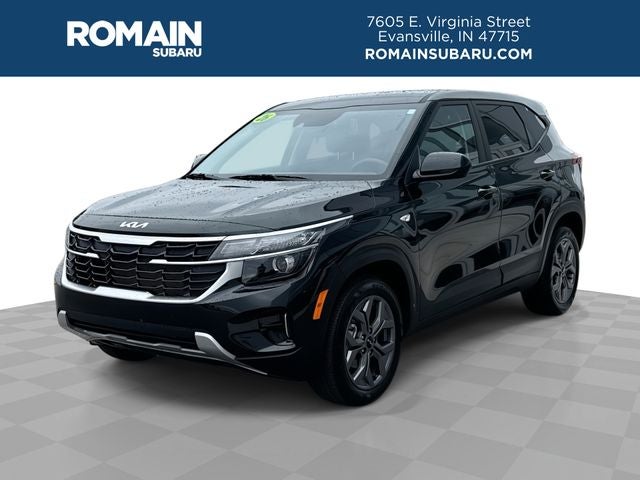 2026 Kia Seltos LX in Black — front three-quarter view