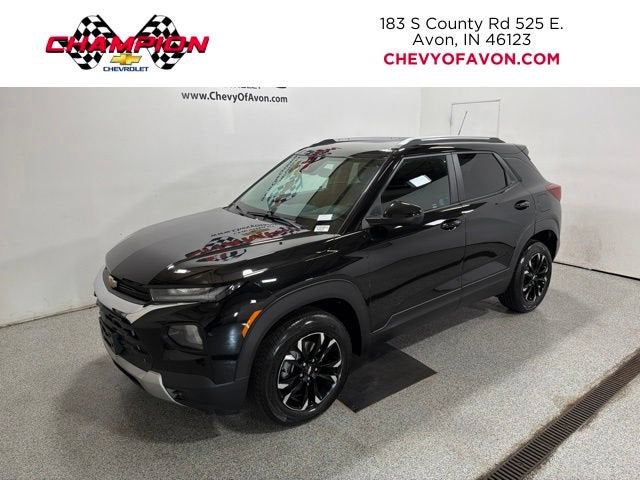 2023 Chevrolet Trailblazer LT in Mosaic Black Metallic — front three-quarter view