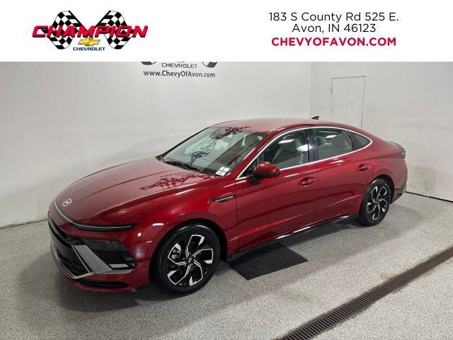 2025 Hyundai Sonata SEL in Red — front three-quarter view